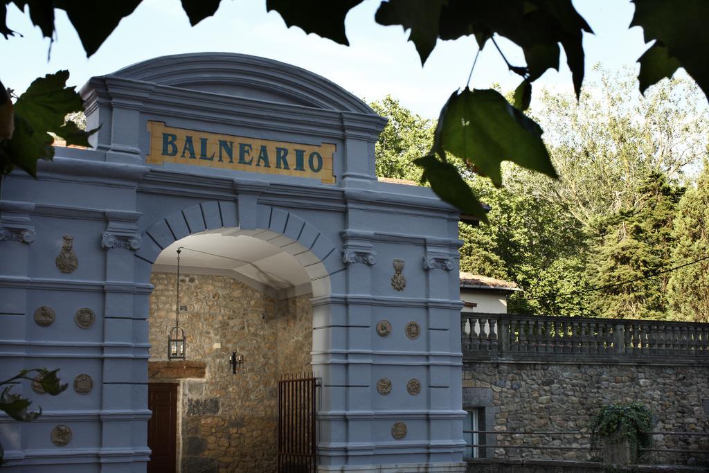 Hotel Balneario De Alceda Exterior photo