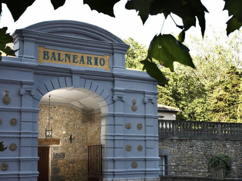 Hotel Balneario De Alceda Exterior photo